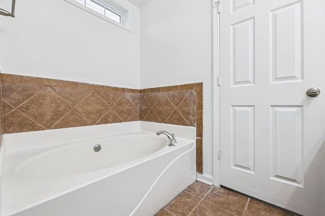 238 Clydesdale Ln, Springfield, TN 37172