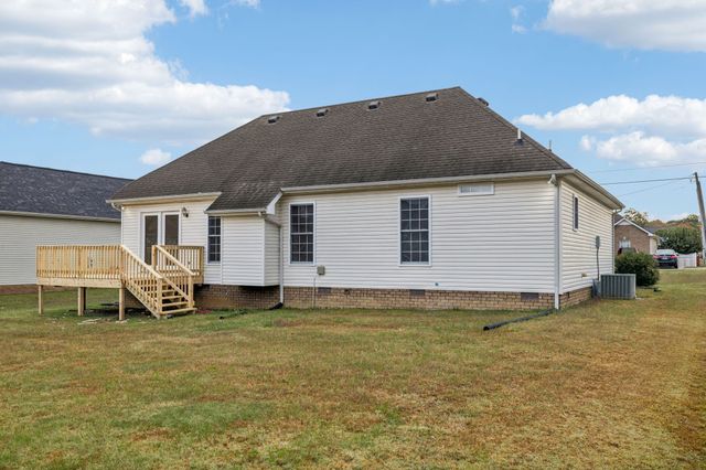 238 Clydesdale Ln, Springfield, TN 37172