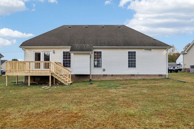 238 Clydesdale Ln, Springfield, TN 37172