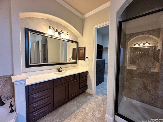 17019 Turin Rdg, San Antonio, TX 78255