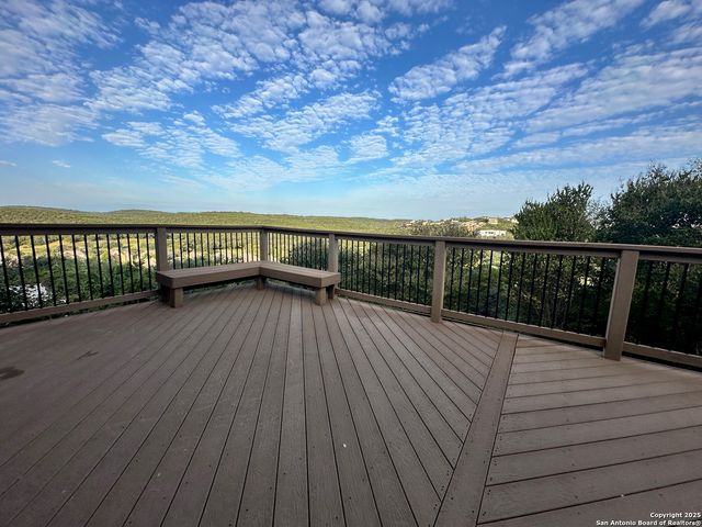 17019 Turin Rdg, San Antonio, TX 78255