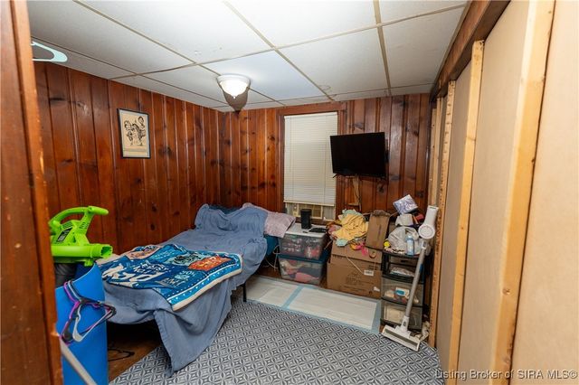 211 S State Street, Clarksville, IN 47129