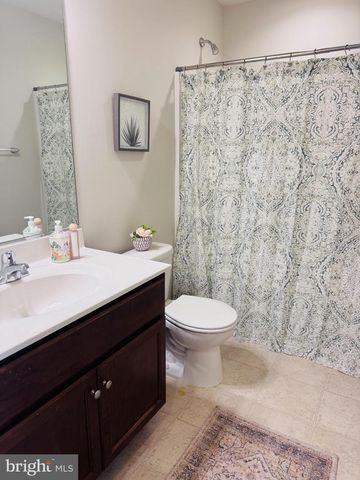 334 RUMBLING ROCK RD, Hedgesville, WV 25427