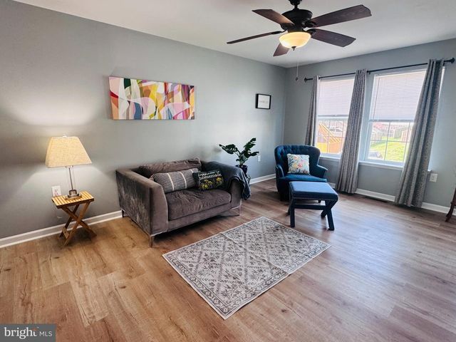 334 RUMBLING ROCK RD, Hedgesville, WV 25427