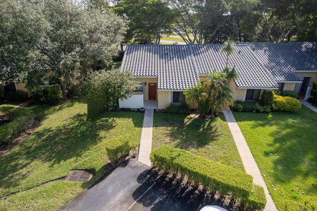6779 Bridlewood Court, Boca Raton, FL 33433