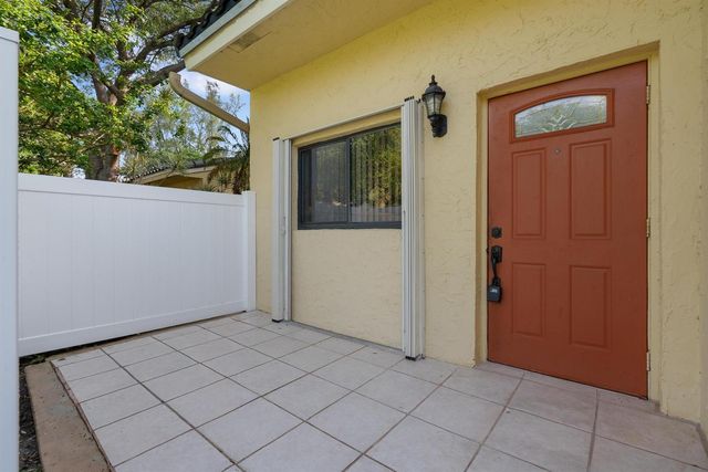 6779 Bridlewood Court, Boca Raton, FL 33433
