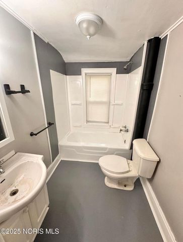 1307 Noble Street, Toledo, OH 43608