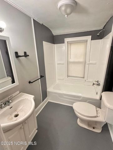 1307 Noble Street, Toledo, OH 43608