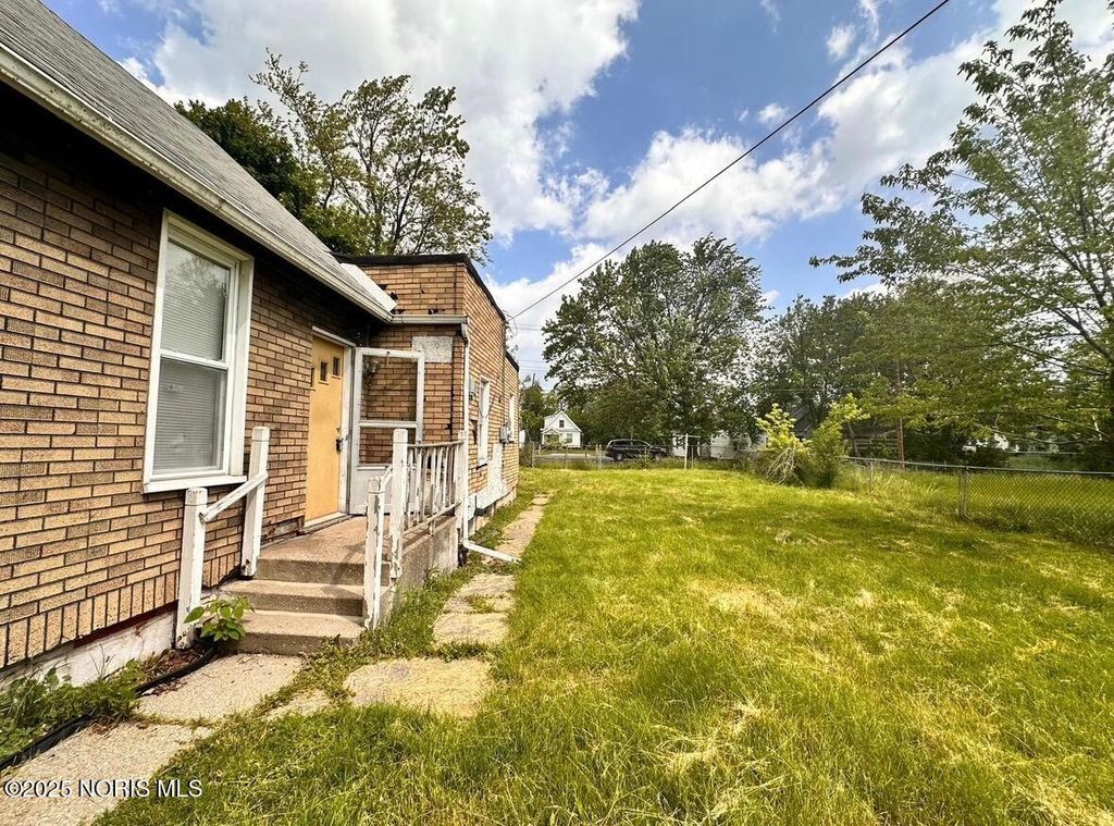 1307 Noble Street, Toledo, OH 43608