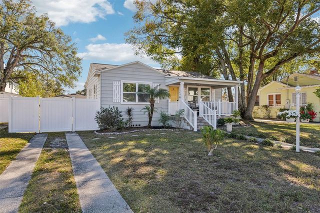 704 W FRIBLEY STREET, Tampa, FL 33603