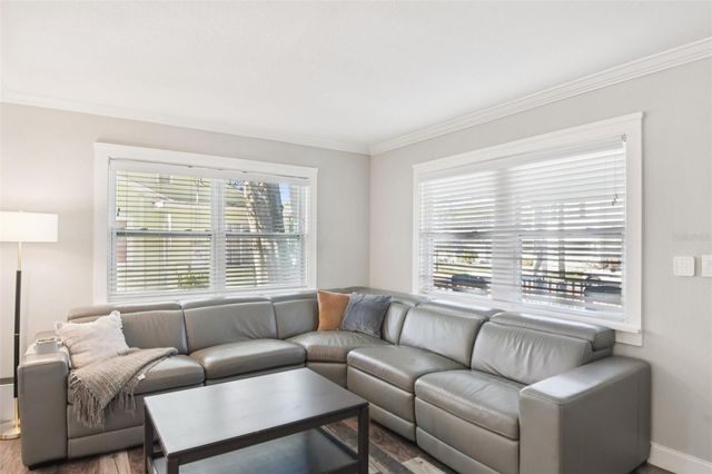 704 W FRIBLEY STREET, Tampa, FL 33603