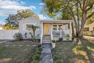 704 W FRIBLEY STREET, Tampa, FL 33603