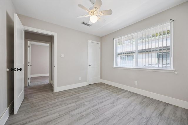 2320 Peppermill Road, Houston, TX 77080