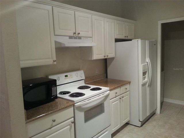 200 SOUTHERN PECAN CIRCLE 203, Winter Garden, FL 34787