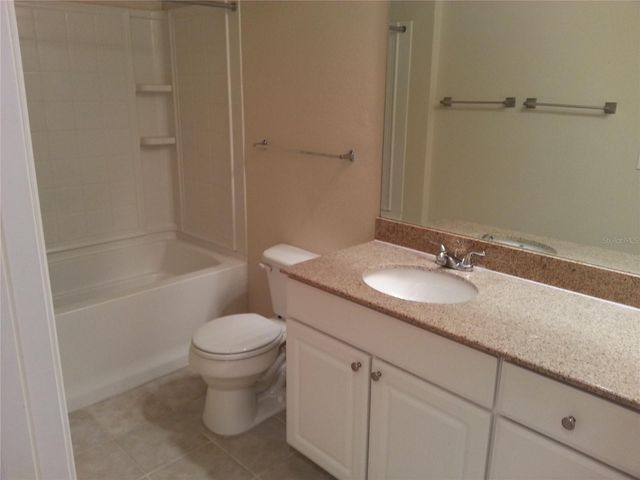 200 SOUTHERN PECAN CIRCLE 203, Winter Garden, FL 34787