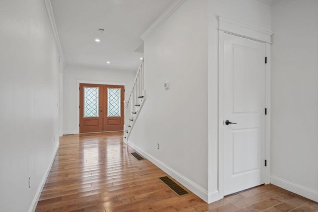 13 Park Pl, Mattapoisett, MA 02739