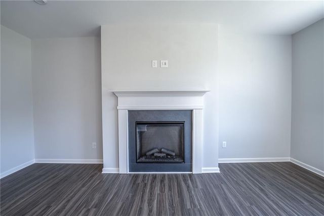 4416 Buttonwood Lane, Lilburn, GA 30047