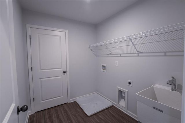 4416 Buttonwood Lane, Lilburn, GA 30047