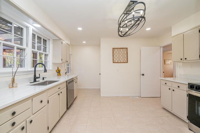 3535 MEMORIAL ST, Alexandria, VA 22310