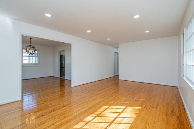 3535 MEMORIAL ST, Alexandria, VA 22310