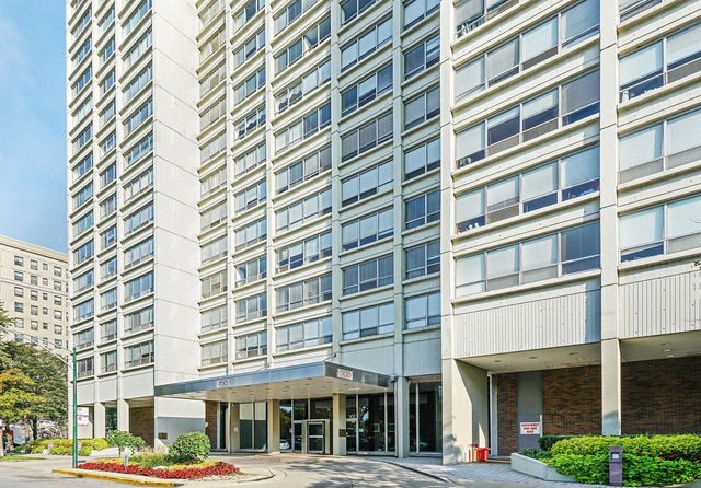 1700 E 56th Street 801, Chicago, IL 60637