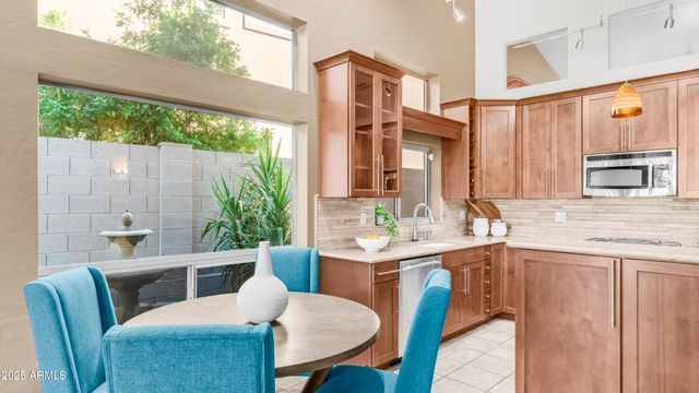 3055 N RED Mountain 136, Mesa, AZ 85207