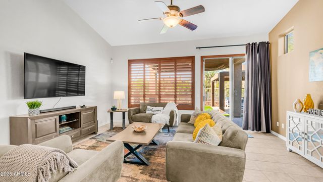 3055 N RED Mountain 136, Mesa, AZ 85207