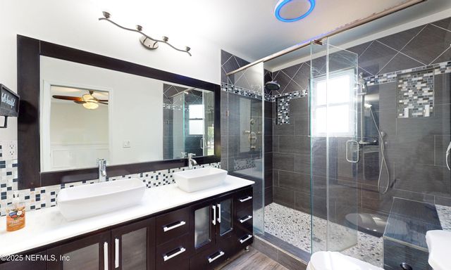 6433 RIVER POINT Drive, Fleming Island, FL 32003