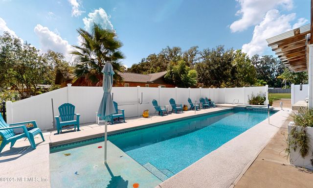 6433 RIVER POINT Drive, Fleming Island, FL 32003