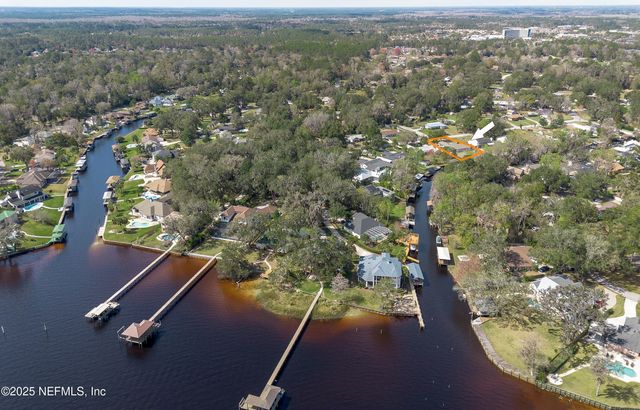 6433 RIVER POINT Drive, Fleming Island, FL 32003