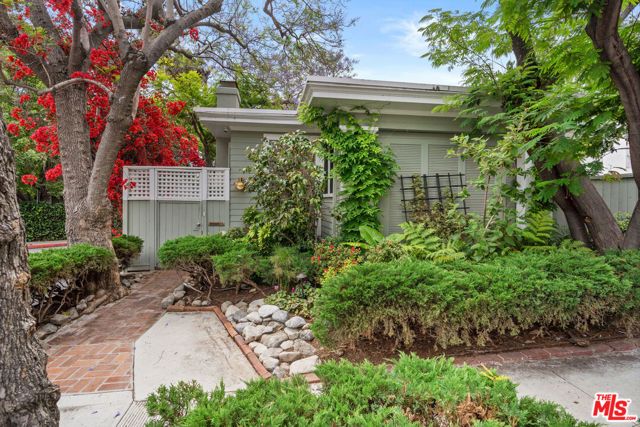 9024 Keith Avenue, West Hollywood, CA 90069