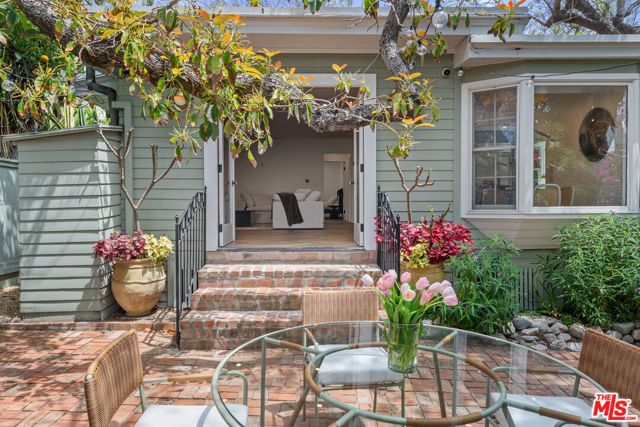 9024 Keith Avenue, West Hollywood, CA 90069