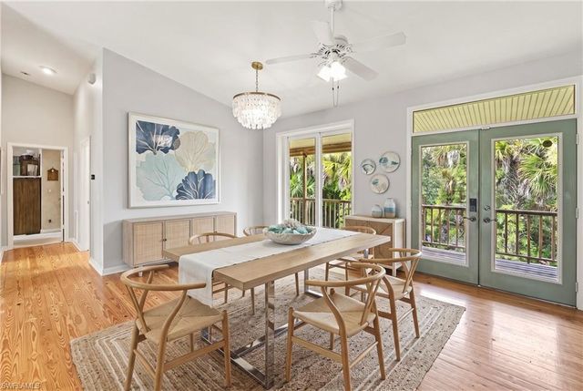 875 20th ST NE, Naples, FL 34120
