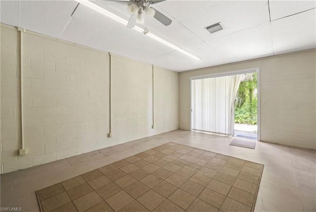 875 20th ST NE, Naples, FL 34120