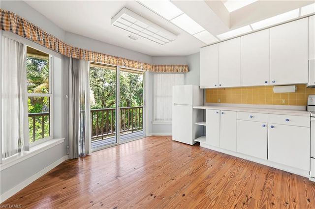 875 20th ST NE, Naples, FL 34120