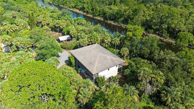 875 20th ST NE, Naples, FL 34120