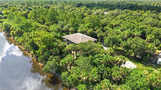 875 20th ST NE, Naples, FL 34120