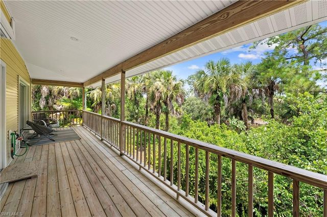 875 20th ST NE, Naples, FL 34120