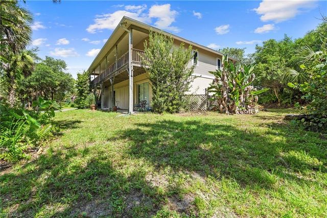 875 20th ST NE, Naples, FL 34120