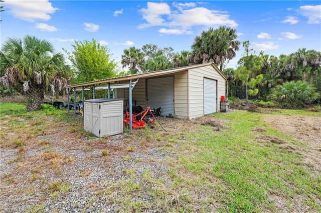 875 20th ST NE, Naples, FL 34120