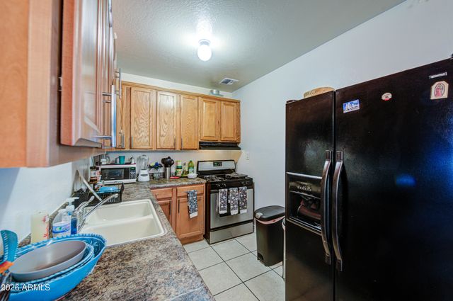 122 W GROVE Street, Phoenix, AZ 85041