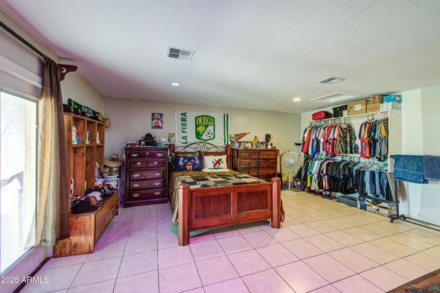 122 W GROVE Street, Phoenix, AZ 85041
