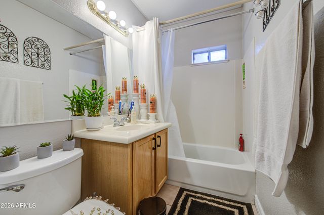 122 W GROVE Street, Phoenix, AZ 85041