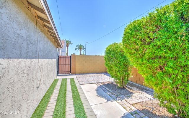 122 W GROVE Street, Phoenix, AZ 85041