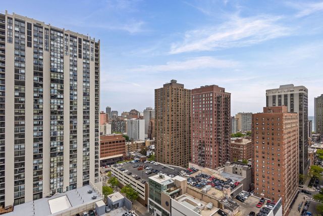 111 W MAPLE Street 1807, Chicago, IL 60610