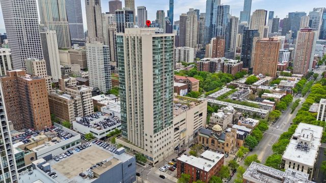 111 W MAPLE Street 1807, Chicago, IL 60610