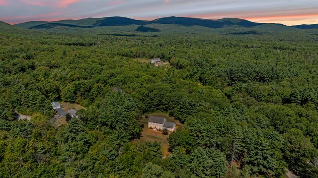 10 Partridge Drive, Middleton, NH 03887