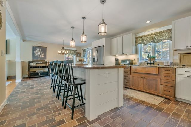 10 Partridge Drive, Middleton, NH 03887