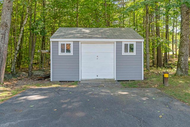 10 Partridge Drive, Middleton, NH 03887