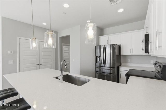 4048 E TOLEDO Street 101, Gilbert, AZ 85295